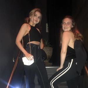 Meet your Posher, Carly